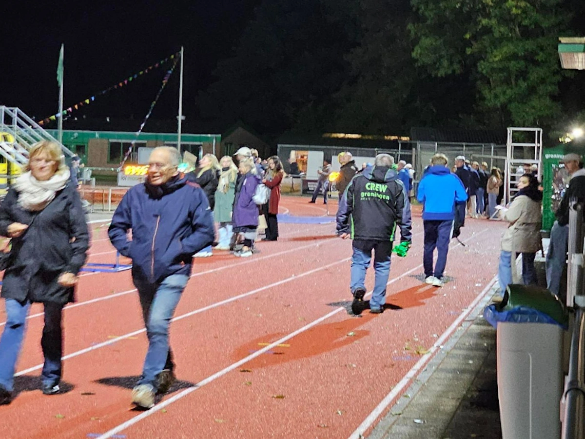 Wedstrijd lopen op de baan